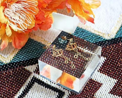 Mini Skater 2pcs Acrylic Display Blocks for Jewelry and Ring Showcase