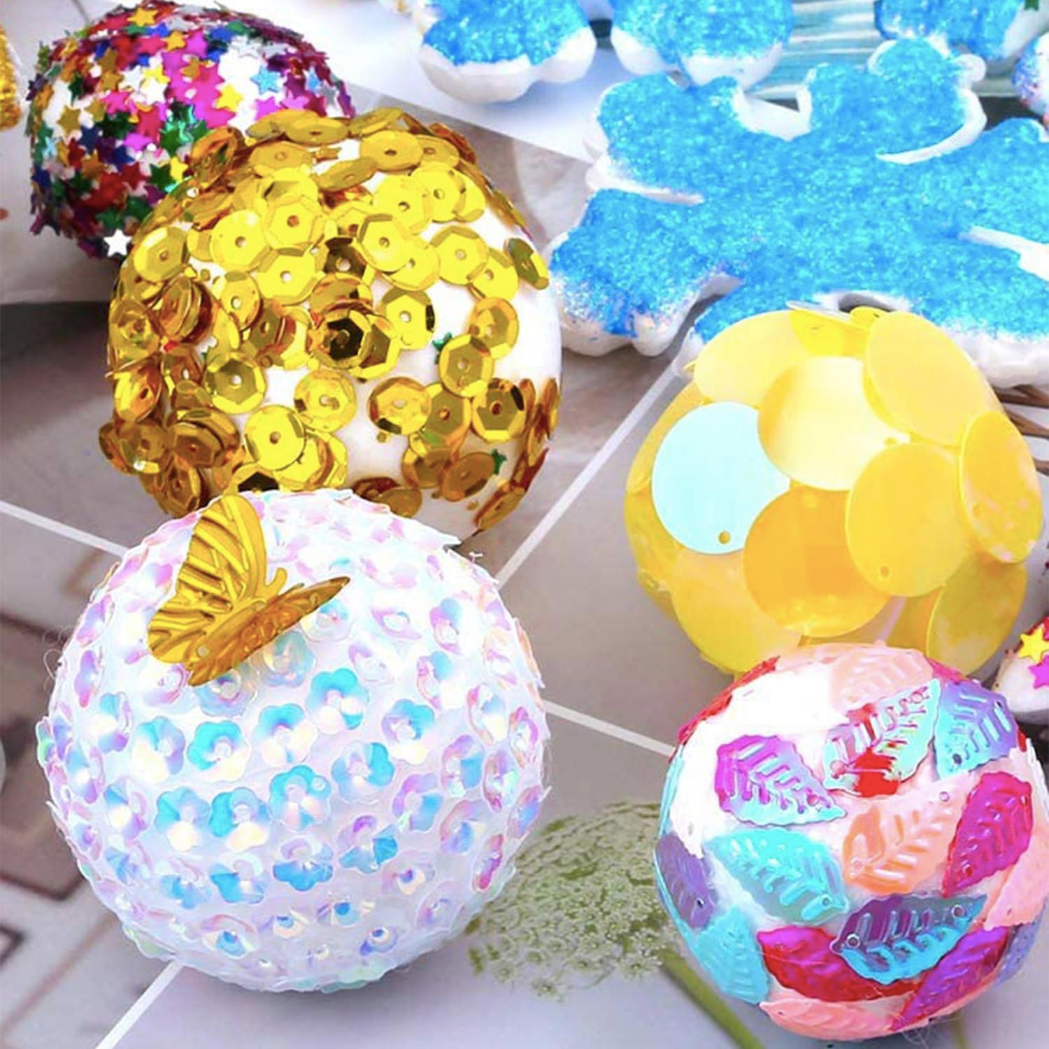 12 Pack 4-Inch Foam Balls for Crafts and DIY Projects