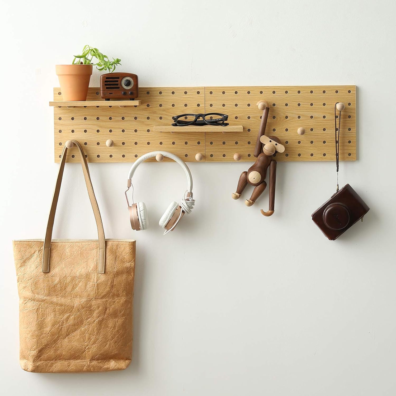 Wooden Pegboard Modular Display Storage Wall Hooks Shelf