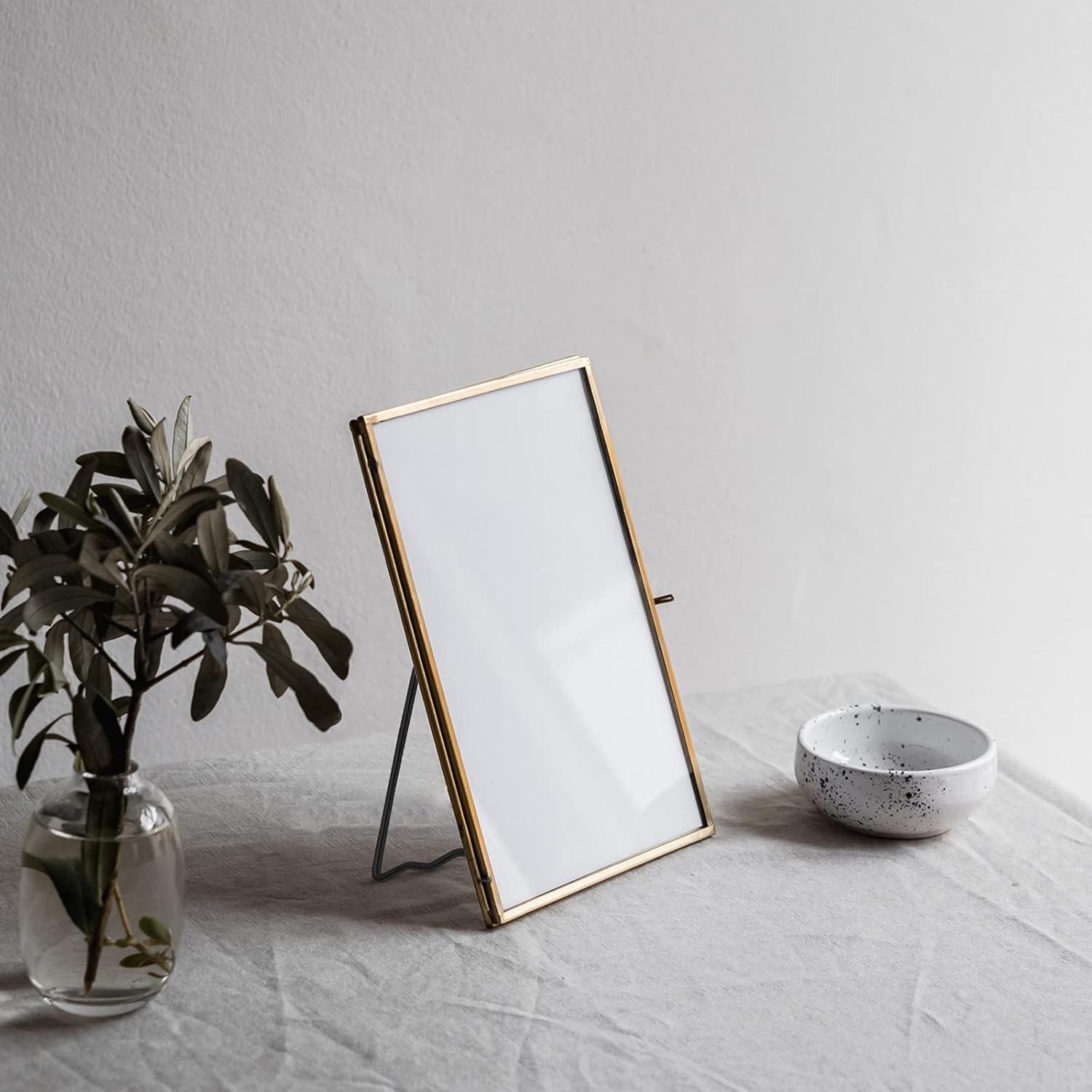 Jersvimc 4Pcs Black Frame Easel Back Stand for Art Display