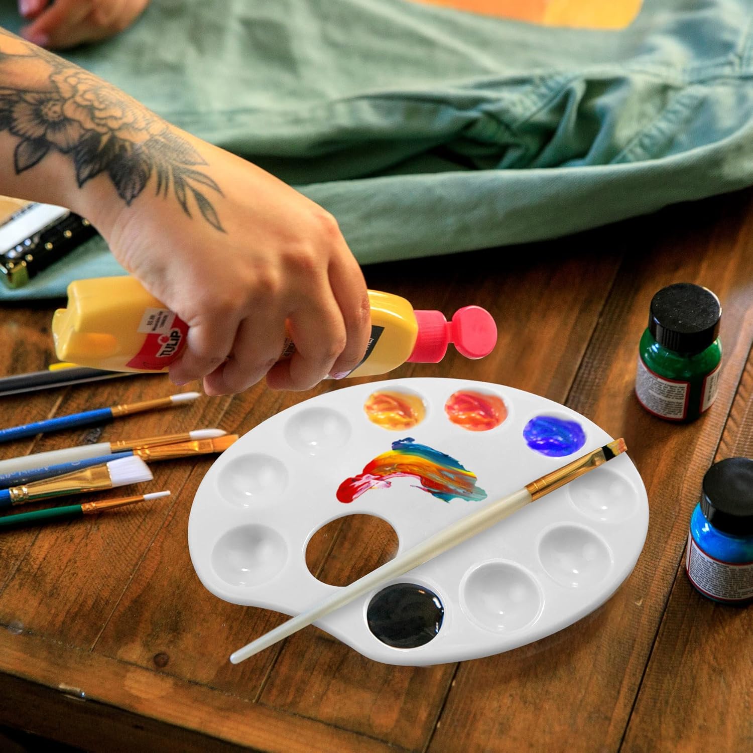 30 Pack 11 Well White Plastic Paint Palettes for Artists